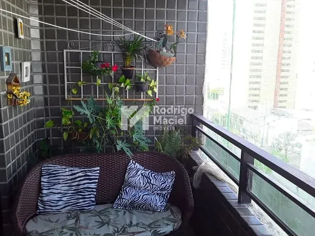 Apartamento com 180m² 4 quartos e 4 banheiros, à venda, no bairro Boa Viagem em Recife