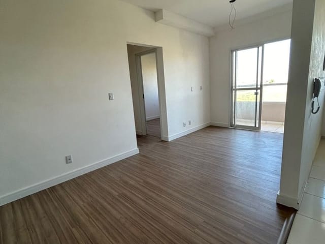 Apartamento 3 quartos e 2 banheiros, à venda, no bairro Condomínio Residencial Colinas do Paratehy em São José dos Campos