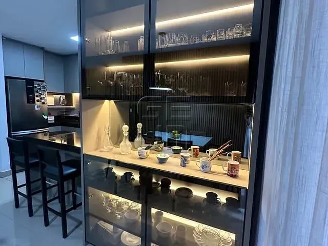 Apartamento com 141m² 3 quartos e 2 banheiros, à venda, no bairro Gleba Fazenda Palhano em Londrina