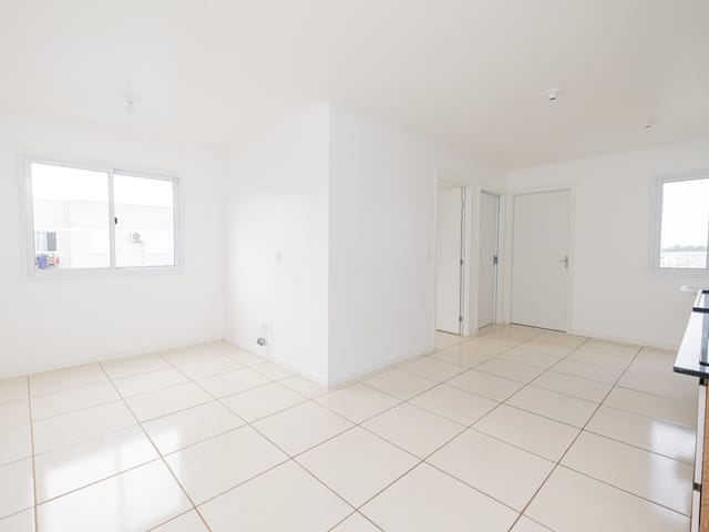 Apartamento com 49m² 2 quartos e 1 banheiro, para alugar, no bairro Fragata em Pelotas