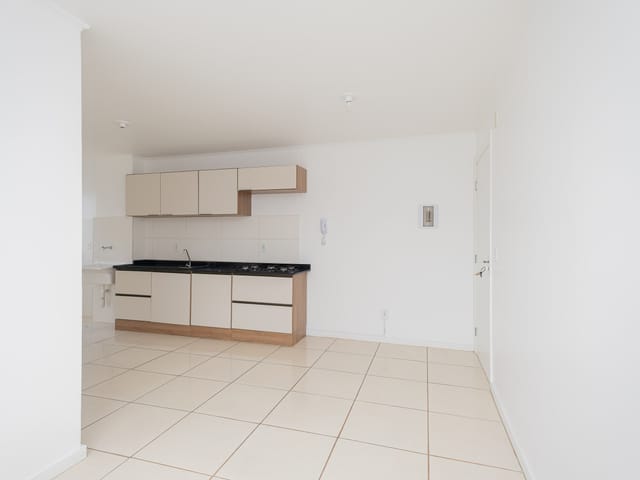 Apartamento com 49m² 2 quartos e 1 banheiro, para alugar, no bairro Fragata em Pelotas