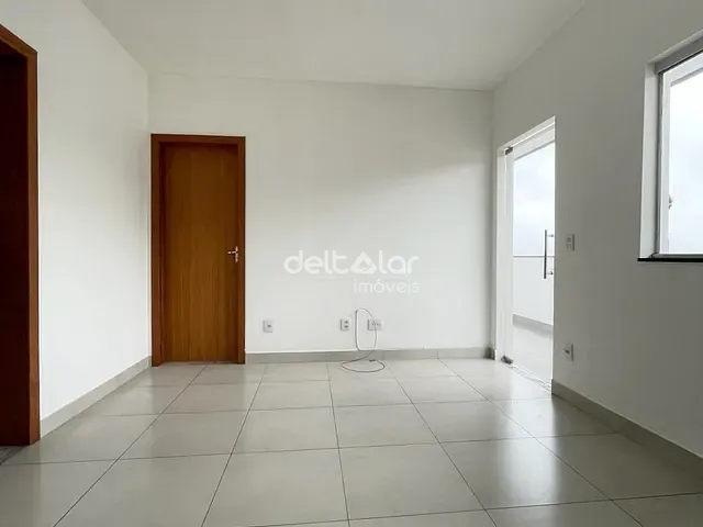 Apartamento com 80m² 2 quartos e 1 banheiro, para alugar, no bairro Jardim dos Comerciários (Venda Nova) em Belo Horizonte