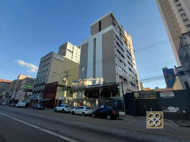 Apartamento 1 quarto e 1 banheiro, para alugar, no bairro Centro em Curitiba