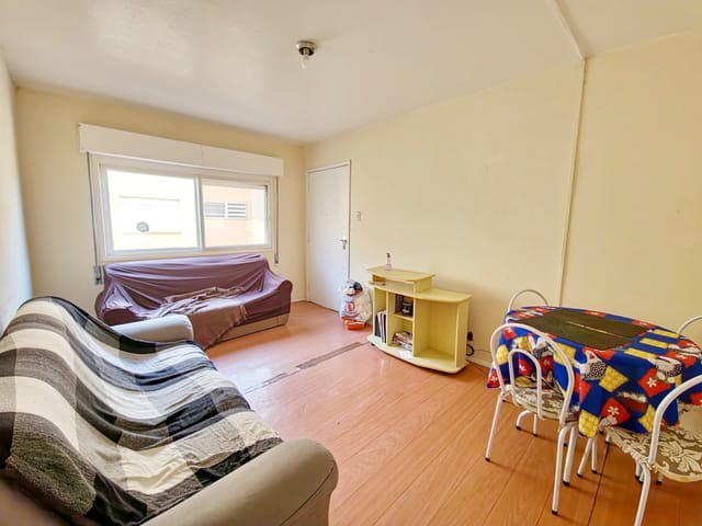 Foto do Apartamento - Apartamento no Fragata, Pelotas: 87,29 m² totais, 73,81 m² úteis, 3 quartos, ar-condicionado, armários, aquecimento elétrico. Cond. com segurança 24h e 1 vaga | UP Imóveis