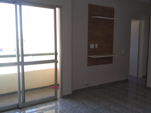 Apartamento 2 quartos e 2 banheiros, à venda, no bairro Vila Santa Fé em Taubaté