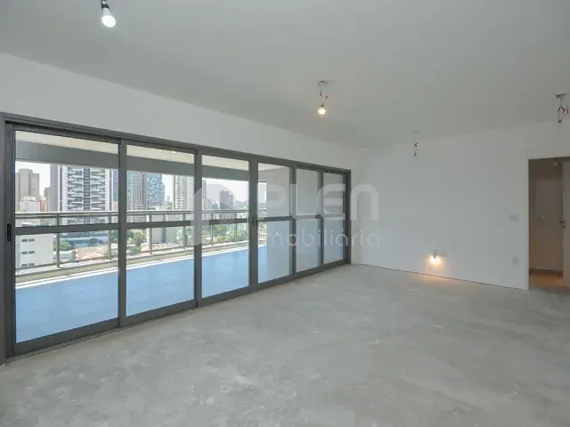 Apartamento 3 quartos e 4 banheiros, à venda, no bairro Jardim das Acácias em São Paulo