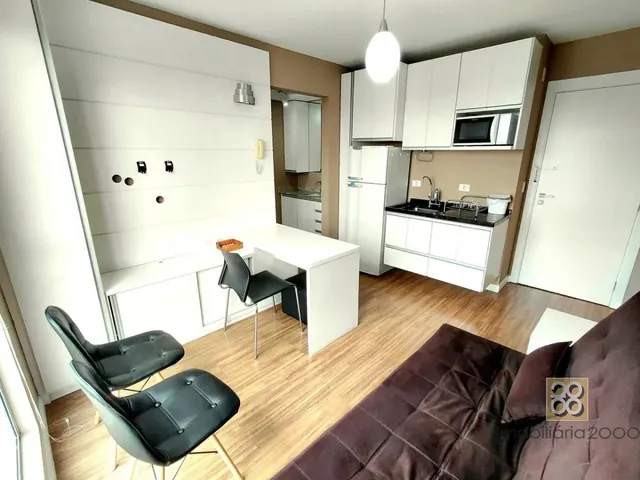 Apartamento 1 quarto e 1 banheiro, para alugar, no bairro Juvevê em Curitiba