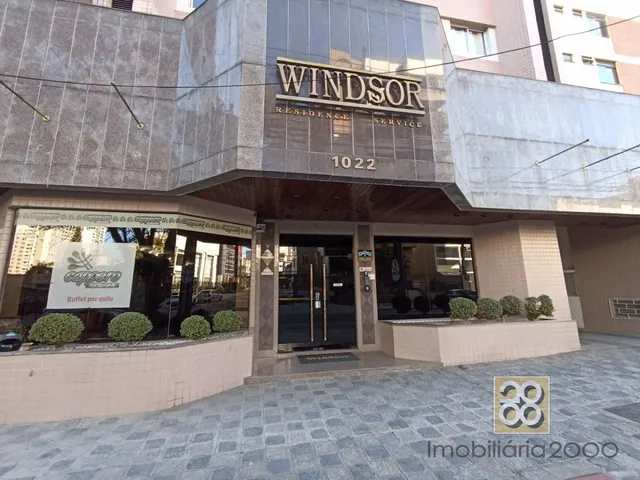 Apartamento 1 quarto e 1 banheiro, para alugar, no bairro Centro em Curitiba