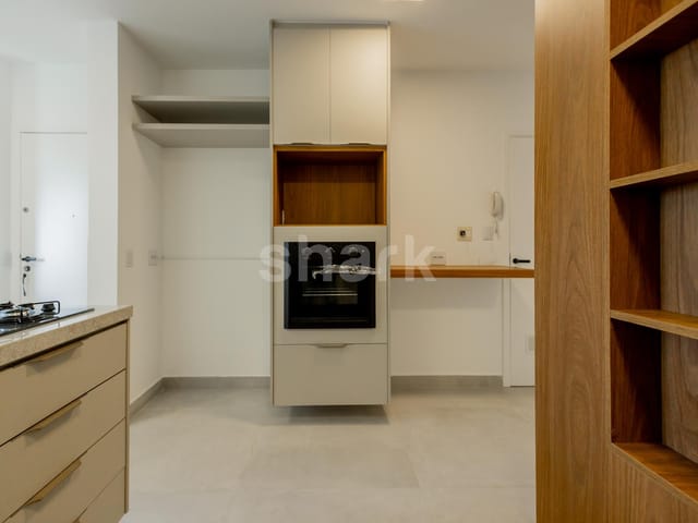 Apartamento com 160m² 4 quartos e 5 banheiros, para alugar, no bairro Alphaville Centro Industrial e Empresarial/Alphaville. em Barueri