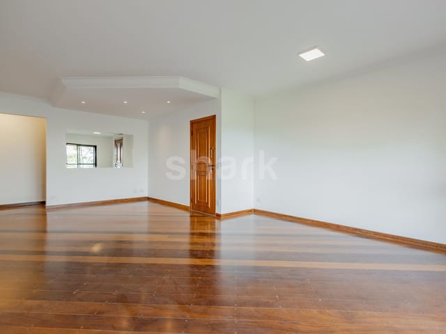 Apartamento com 160m² 4 quartos e 5 banheiros, para alugar, no bairro Alphaville Centro Industrial e Empresarial/Alphaville. em Barueri