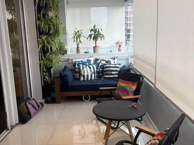 Apartamento 1 quarto e 2 banheiros, à venda, no bairro Tatuapé em São Paulo
