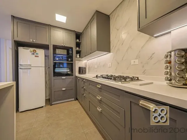 Apartamento 3 quartos e 1 banheiro, à venda, no bairro Água Verde em Curitiba