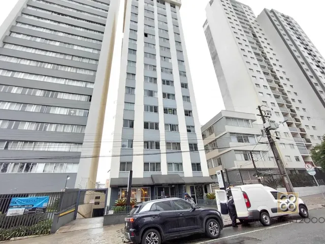 Apartamento 1 quarto e 1 banheiro, para alugar, no bairro Centro em Curitiba
