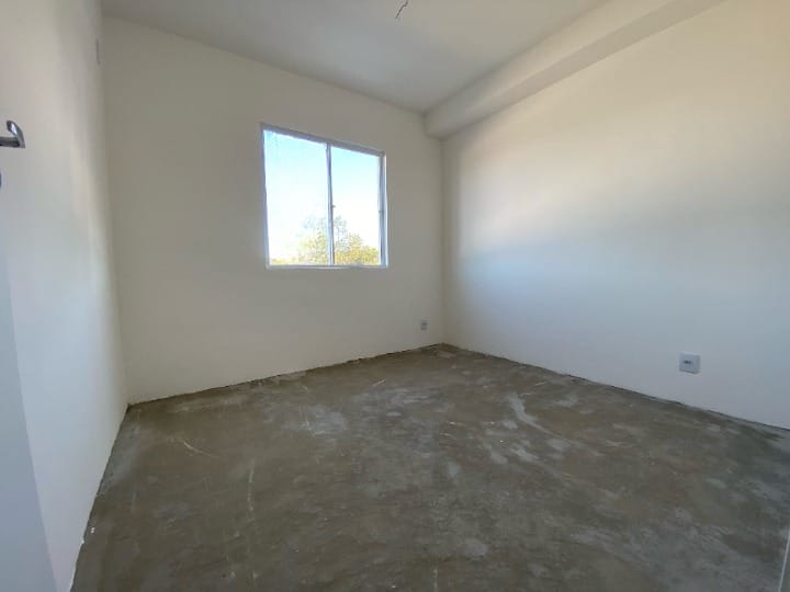 Apartamento novo no Connect JK, nunca habitado, com 2 dormitórios, sacada com churrasqueira e vaga — disponível para venda ou locação no Centro.