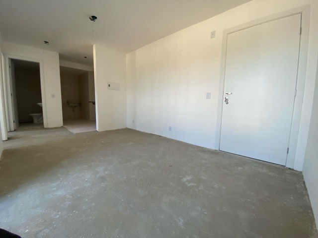Apartamento com 65m² 2 quartos e 1 banheiro, à venda ou para alugar, no bairro Centro em Pelotas