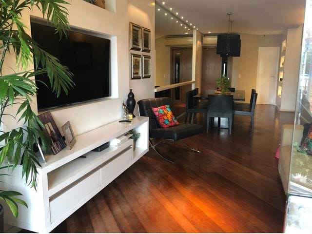 Apartamento com 145m² 3 quartos e 3 banheiros, à venda, no bairro Nazaré em Belém