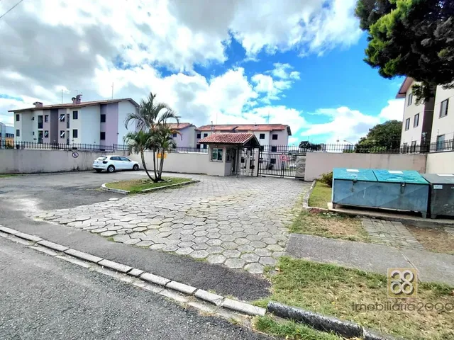 Apartamento 2 quartos e 1 banheiro, para alugar, no bairro Novo Mundo em Curitiba