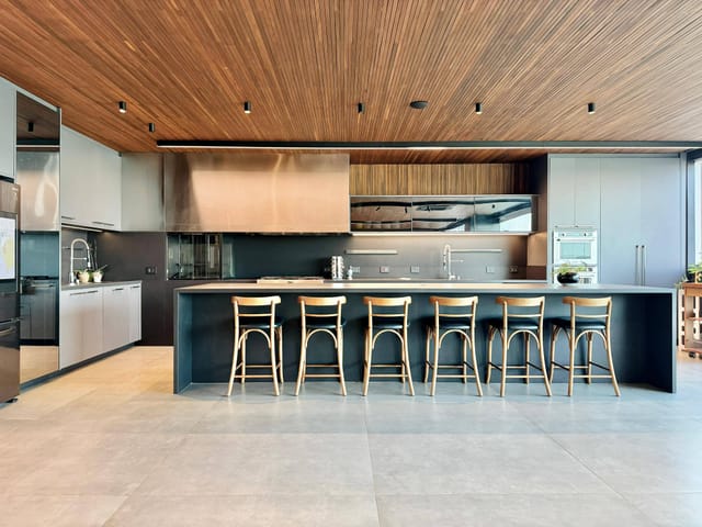 Apartamento com 624m² 4 quartos e 6 banheiros, à venda, no bairro Gleba Palhano em Londrina