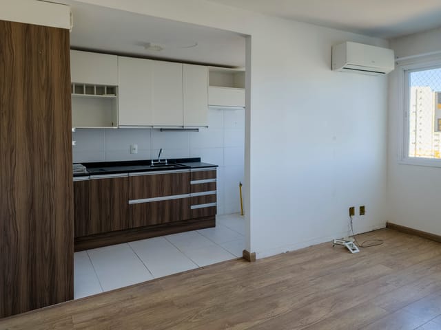Apartamento com 66m² 2 quartos e 2 banheiros, à venda, no bairro Centro em Pelotas