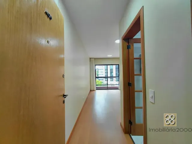 Apartamento 1 quarto e 1 banheiro, para alugar, no bairro Centro Cívico em Curitiba
