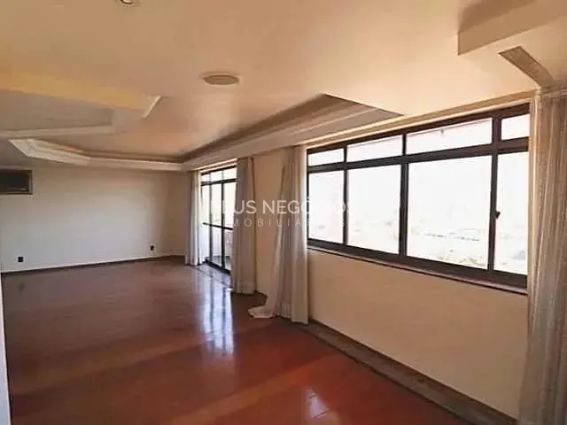 Apartamento com 212m² 3 quartos e 5 banheiros, à venda, no bairro Centro em Sorocaba