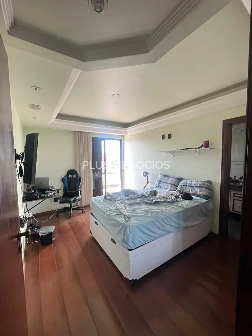 Apartamento, 3 quartos, 220 m² - Foto 13