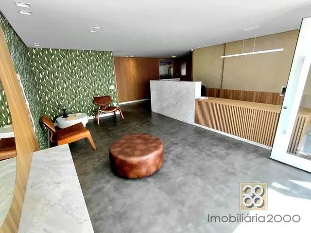 Apartamento 3 quartos e 1 banheiro, para alugar, no bairro Cristo Rei em Curitiba