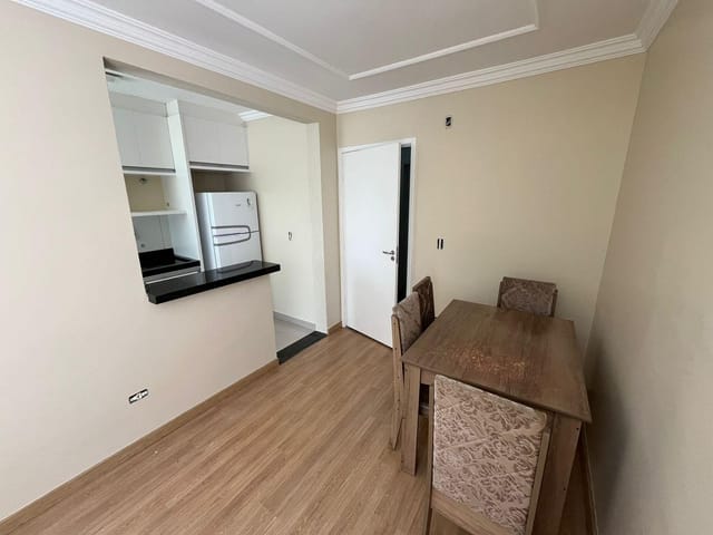 Foto do Apartamento - Apartamento à venda no Condomínio Spazio Leopoldina - Gleba Palhano - 2 Quartos - 1 banheiro - 1 vaga - Sala com 2 ambientes . | Guepardo Imob