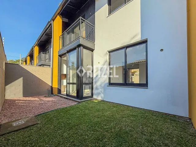 Casa 3 quartos e 3 banheiros, à venda, no bairro Rondônia em Novo Hamburgo