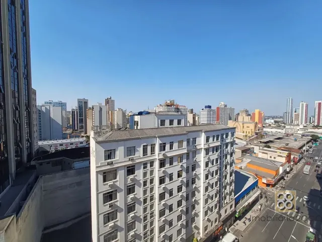 Apartamento 3 quartos e 1 banheiro, à venda, no bairro Centro em Curitiba