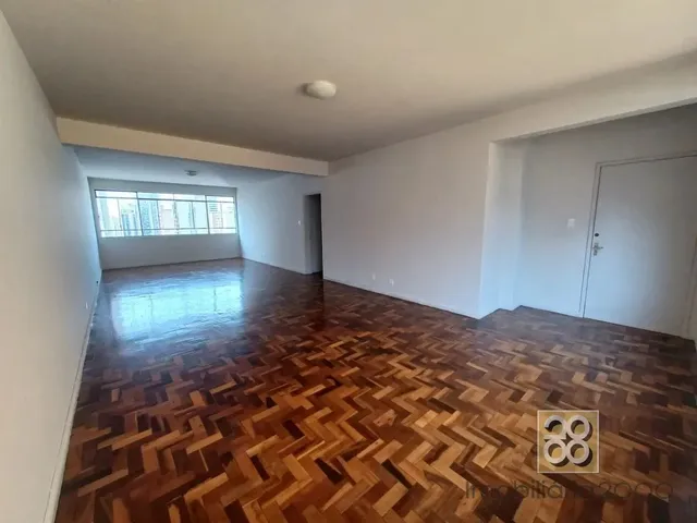 Apartamento 3 quartos e 1 banheiro, à venda, no bairro Centro em Curitiba