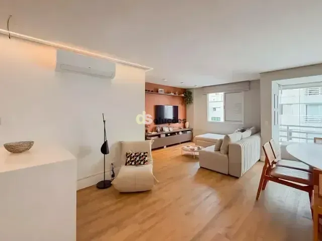 Apartamento 2 quartos e 2 banheiros, à venda, no bairro Vila Mariana em São Paulo