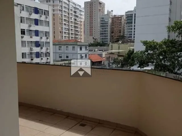 Apartamento com 120m² 2 quartos e 1 banheiro, à venda, no bairro Icaraí em Niterói