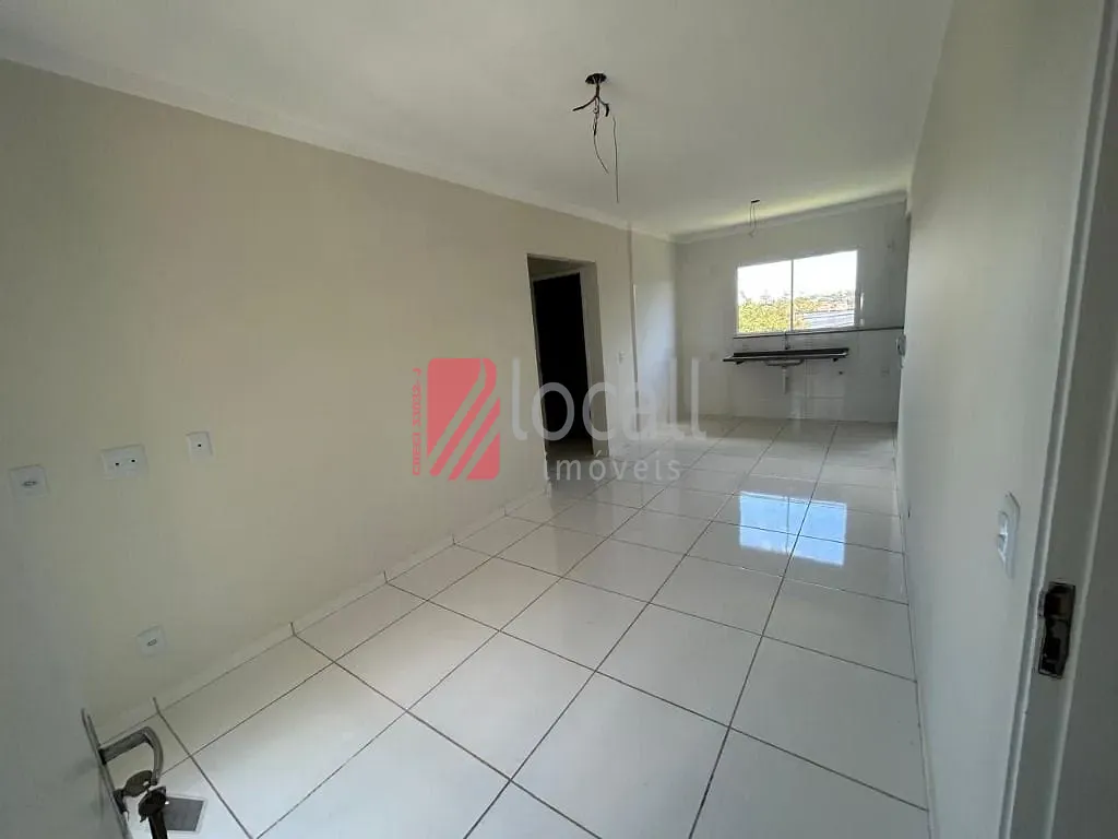 Apartamento com 2 quartos para aluguel, 53m² — foto 2 de 6