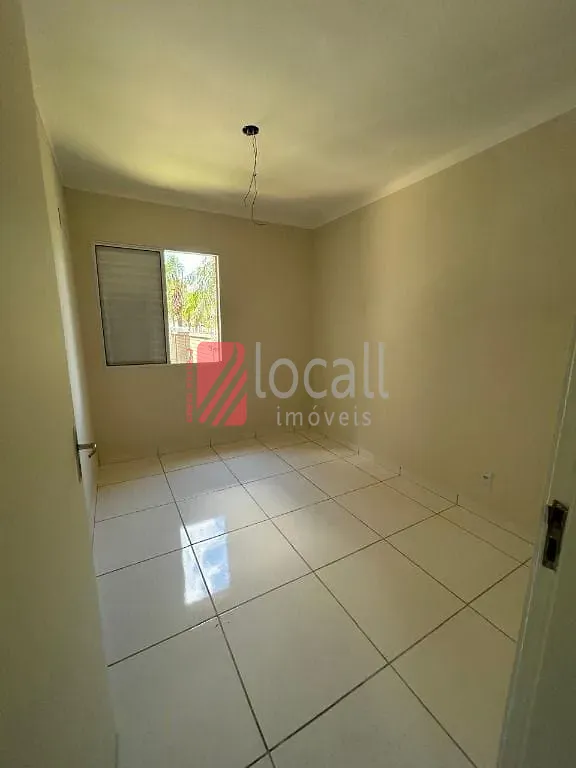 Apartamento com 2 quartos para aluguel, 53m² — foto 3 de 6