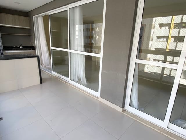 Apartamento com 229m² 3 quartos e 3 banheiros, à venda, no bairro Gleba Palhano em Londrina