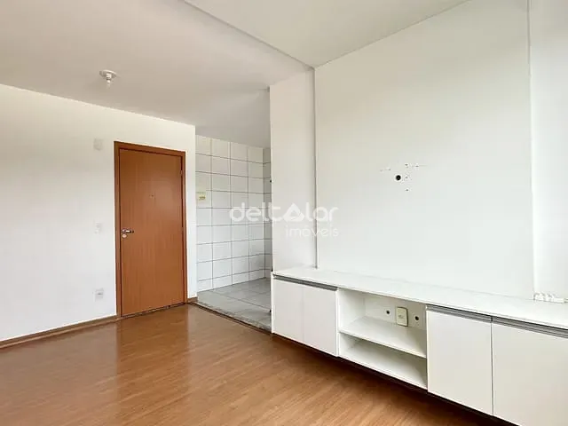Apartamento com 48m² 2 quartos e 1 banheiro, à venda, no bairro Planalto em Belo Horizonte