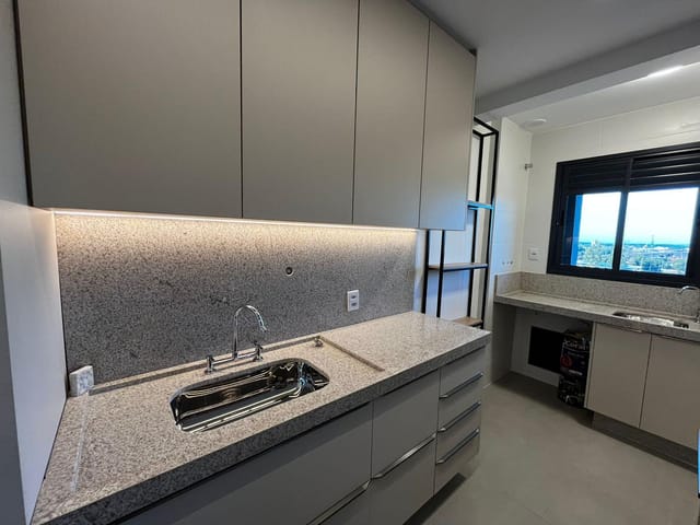Apartamento com 106m² 2 quartos e 2 banheiros, para alugar, no bairro Terra Bonita em Londrina