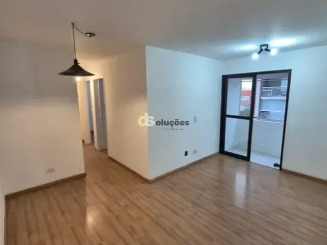 Apartamento 3 quartos e 2 banheiros, à venda, no bairro Alto da Lapa em São Paulo