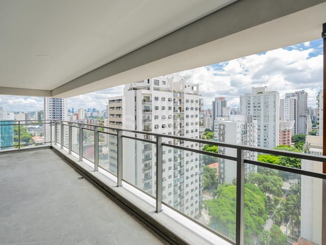 Apartamento com 154m² 3 quartos e 3 banheiros, à venda, no bairro Campo Belo em São Paulo