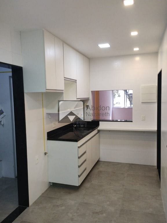 Apartamento à venda com 2 quartos, 80m² - Foto 7