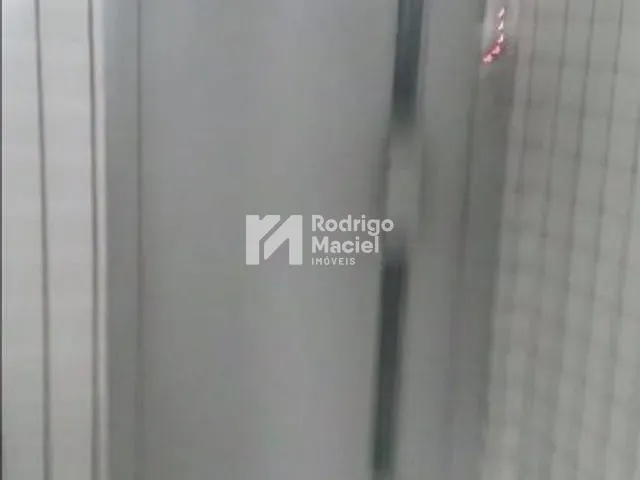 Apartamento com 96m² 2 quartos e 2 banheiros, à venda, no bairro Torre em Recife