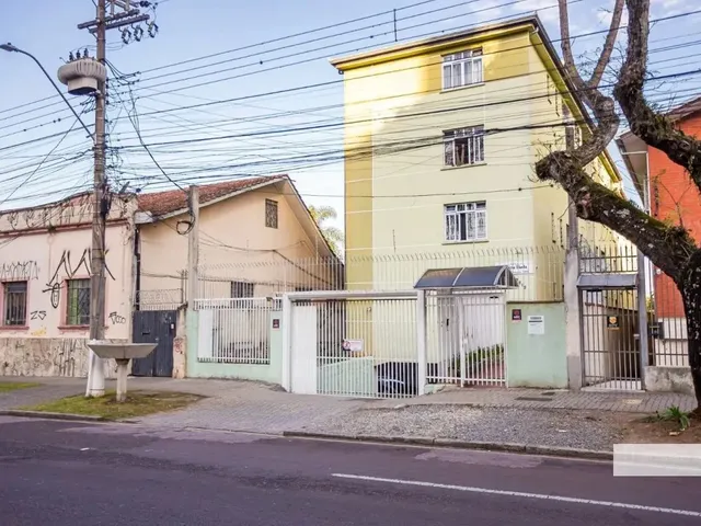 Apartamento 3 quartos e 2 banheiros, à venda, no bairro Rebouças em Curitiba