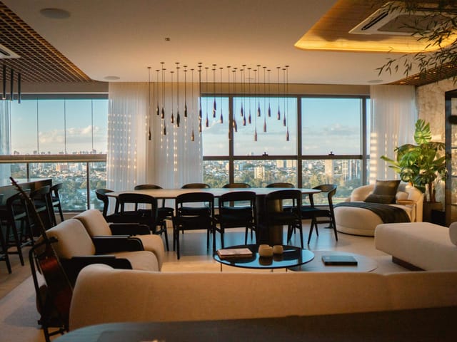 Apartamento com 441m² 3 quartos e 5 banheiros, à venda, no bairro Bela Suiça em Londrina