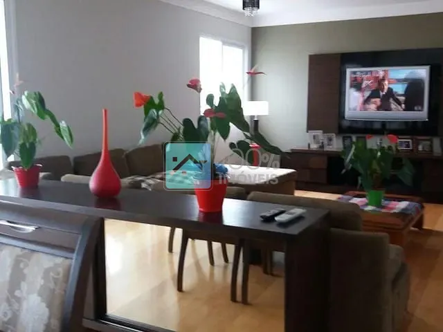 Apartamento à venda, no bairro Vila Adyana em São José dos Campos