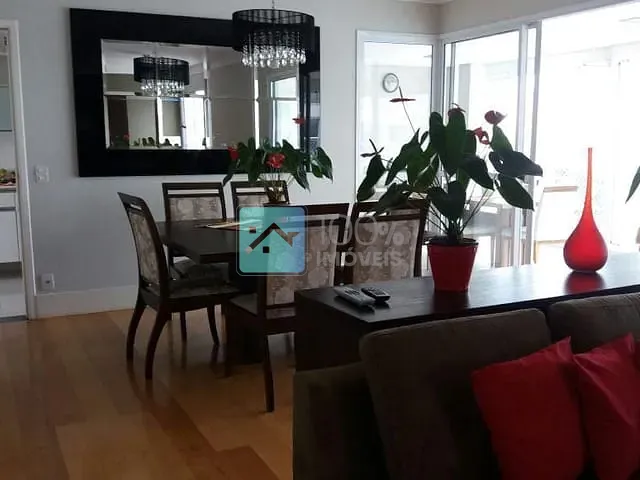Apartamento à venda, no bairro Vila Adyana em São José dos Campos