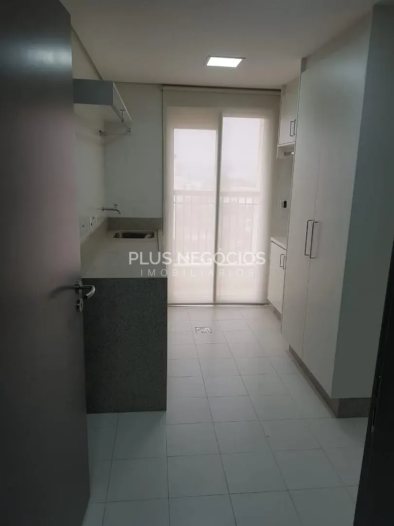 Apartamento, 3 quartos, 215 m² - Foto 11
