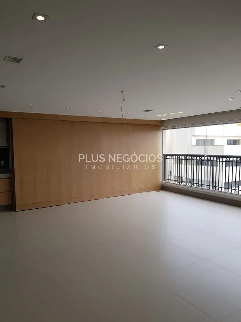 Apartamento, 3 quartos, 215 m² - Foto 3