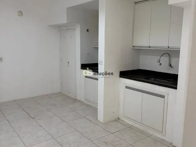 Apartamento 3 quartos e 2 banheiros, para alugar, no bairro Jardim Paulista em São Paulo