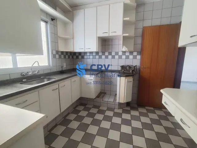Apartamento com 84m² 3 quartos e 3 banheiros, para alugar, no bairro Centro em Londrina